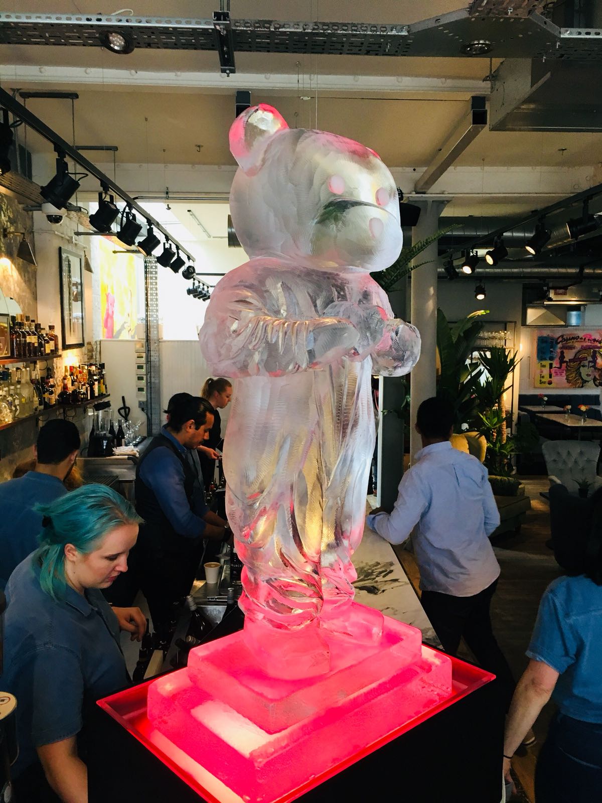 The Pink Bear Ice Sculpture - Paul Robinson