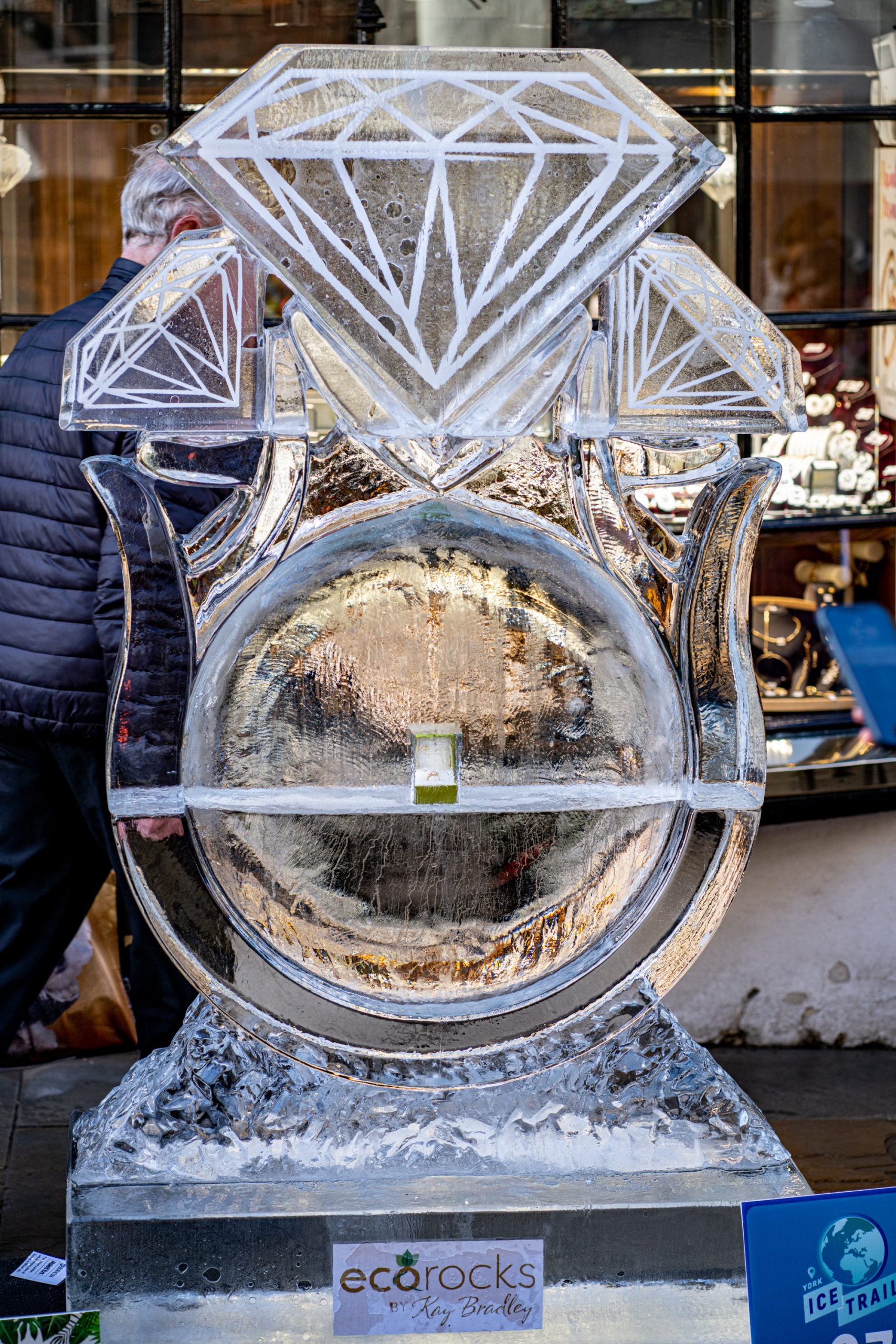 diamond ice sculpture with jewellery frozen inside